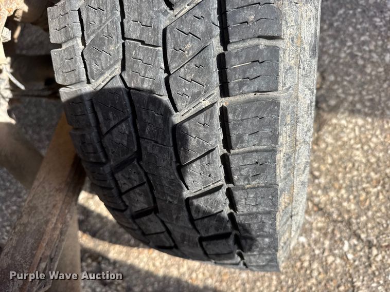 image for item FB0692 2012 Chevrolet Silverado 1500 Crew Cab pickup truck