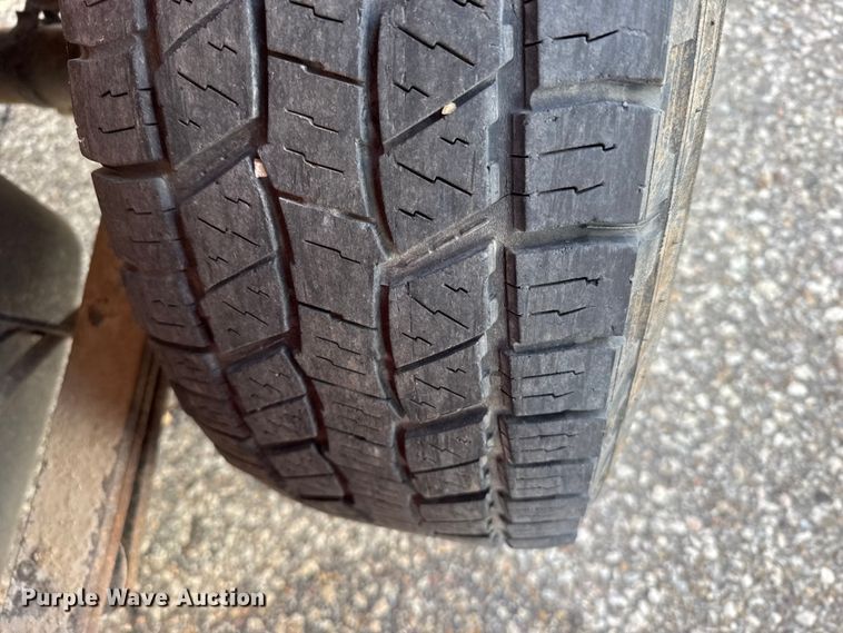 image for item FB0692 2012 Chevrolet Silverado 1500 Crew Cab pickup truck