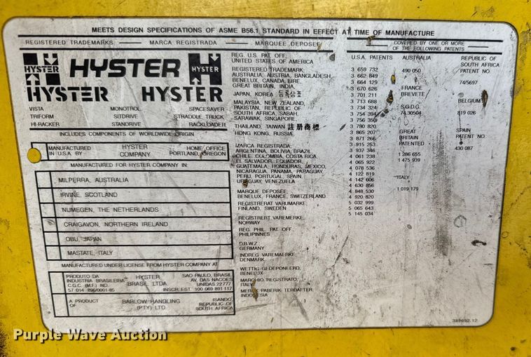 image for item FB0693 (3) Hyster 40 forklifts
