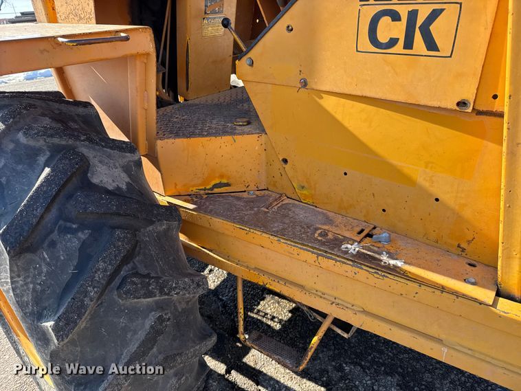 image for item FB0694 Case 586 forklift