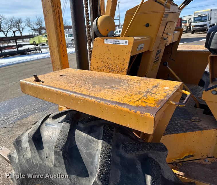 image for item FB0694 Case 586 forklift