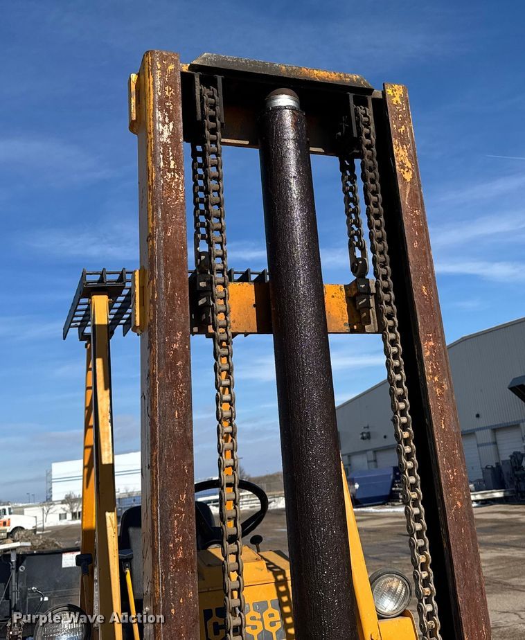 image for item FB0694 Case 586 forklift