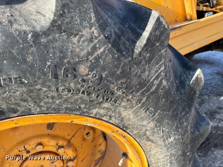 image for item FB0694 Case 586 forklift