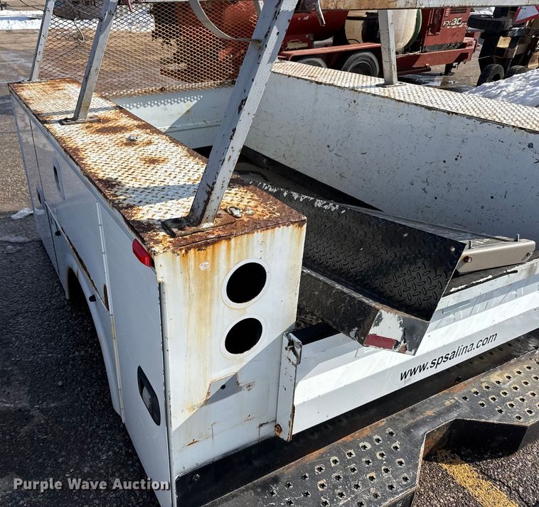 image for item FB0695 Utility bed