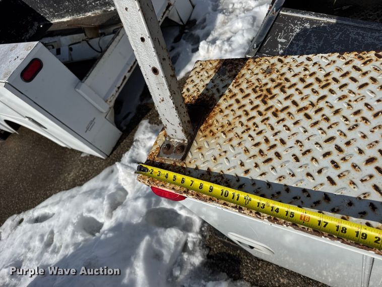 image for item FB0695 Utility bed