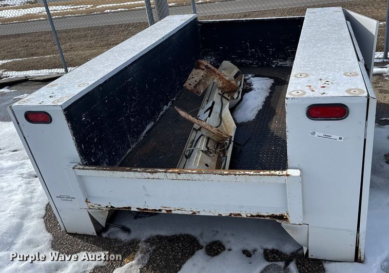 image for item FB0697 Utility bed