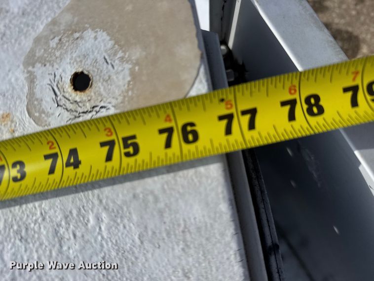 image for item FB0697 Utility bed