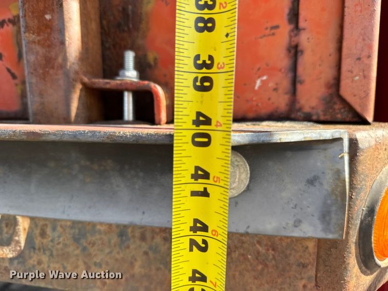 image for item FB0701 1995 International 4700 dump truck