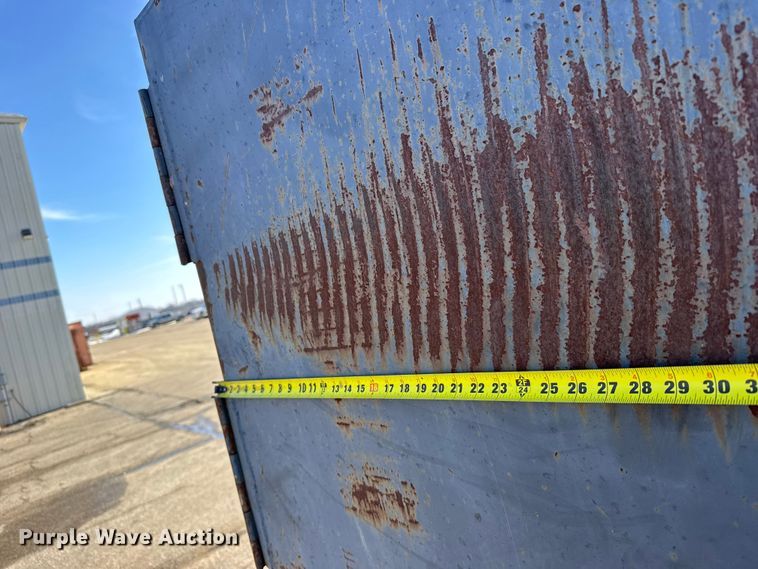 image for item FB0701 1995 International 4700 dump truck