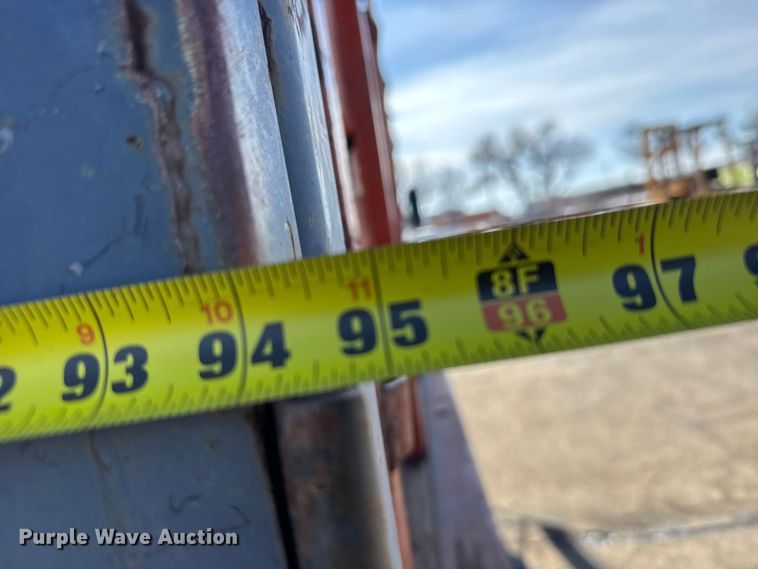 image for item FB0701 1995 International 4700 dump truck