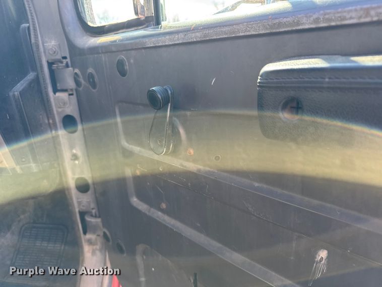 image for item FB0701 1995 International 4700 dump truck