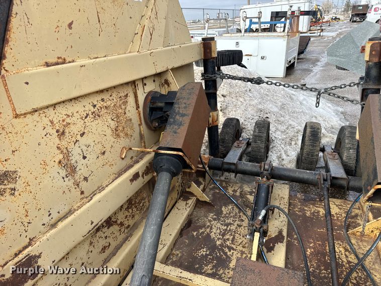 image for item FB0703 batwing rotary mower