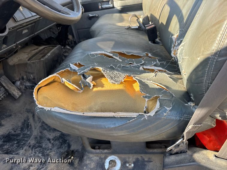 image for item FB0704 1997 Chevrolet C6 flatbed truck