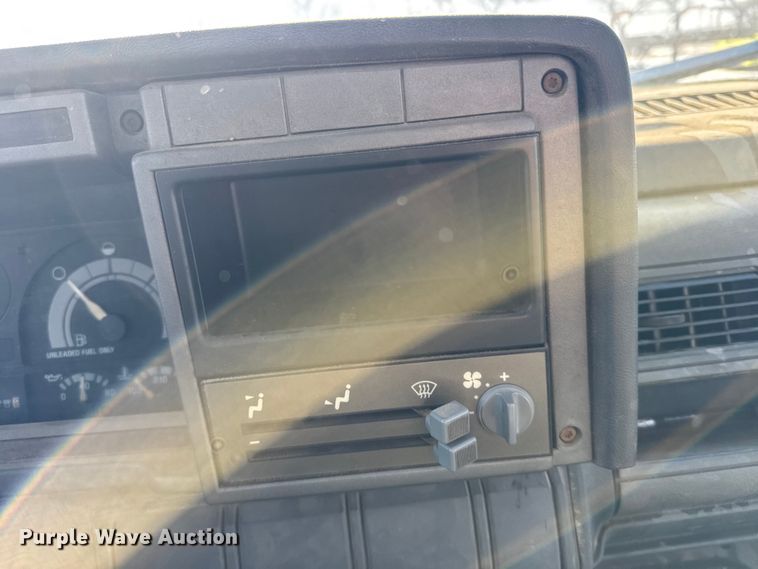 image for item FB0704 1997 Chevrolet C6 flatbed truck