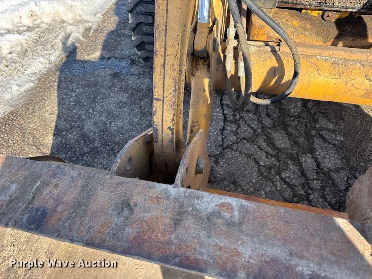 image for item FB0706 1997 Case 580L backhoe