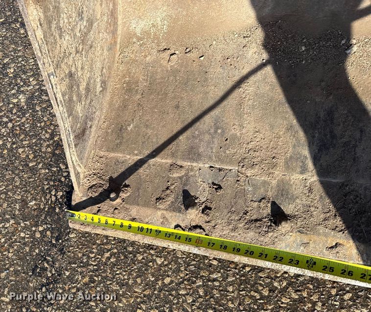 image for item FB0706 1997 Case 580L backhoe