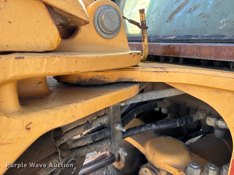 image for item FB0706 1997 Case 580L backhoe