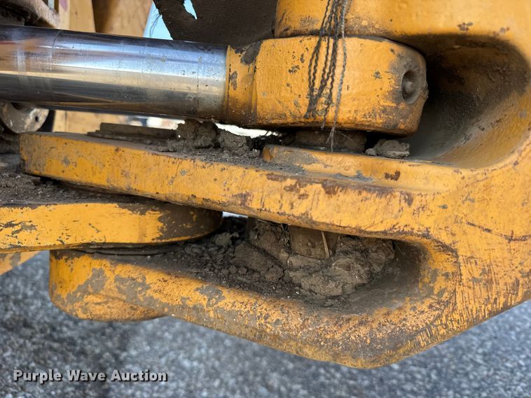 image for item FB0706 1997 Case 580L backhoe