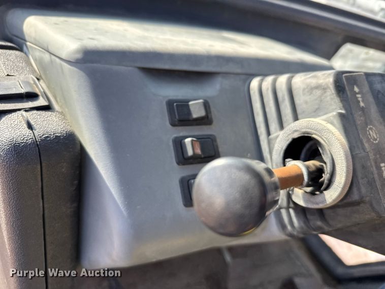 image for item FB0706 1997 Case 580L backhoe