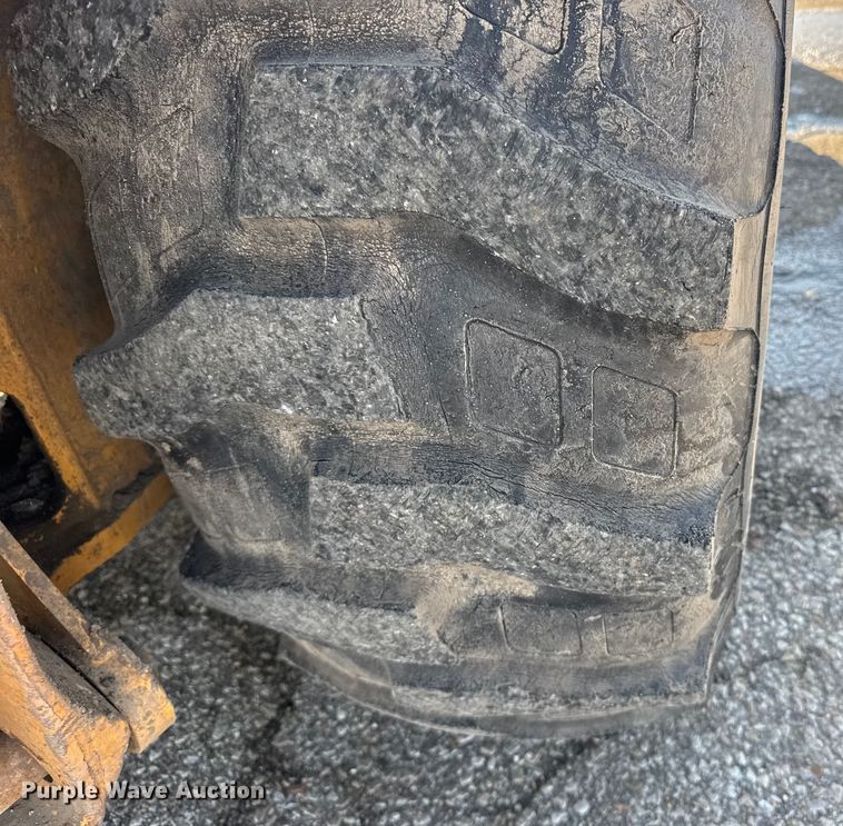 image for item FB0706 1997 Case 580L backhoe