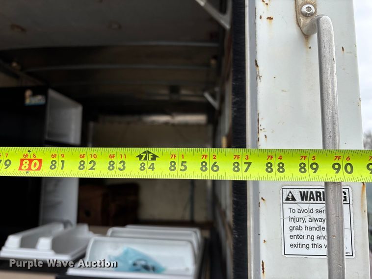 image for item FB0707 2002 Ford E350 box truck