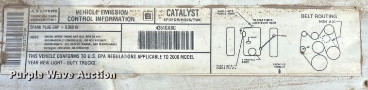 image for item FB0710 2000 GMC Safari van