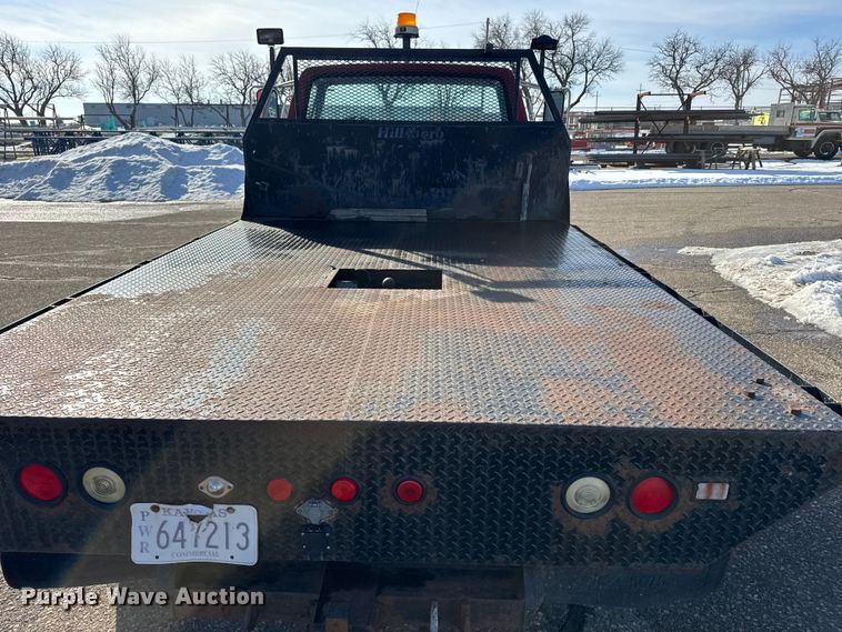 image for item FB0712 1994 Ford F600 flatbed truck