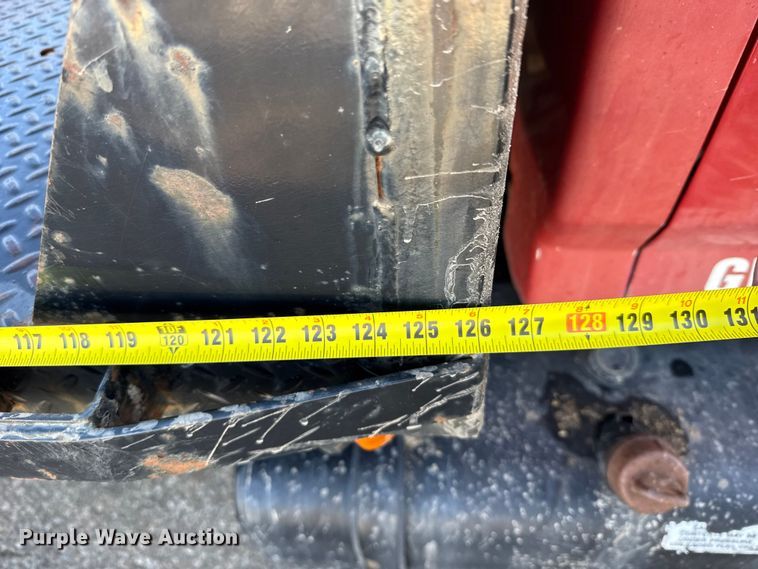 image for item FB0712 1994 Ford F600 flatbed truck