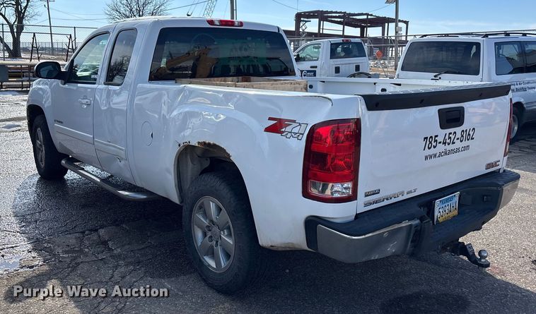 image for item FB0713 2009 GMC Sierra 1500 Ext. Cab pickup truck