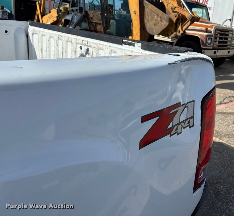 image for item FB0713 2009 GMC Sierra 1500 Ext. Cab pickup truck