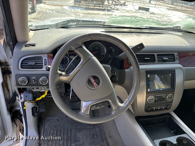 image for item FB0713 2009 GMC Sierra 1500 Ext. Cab pickup truck