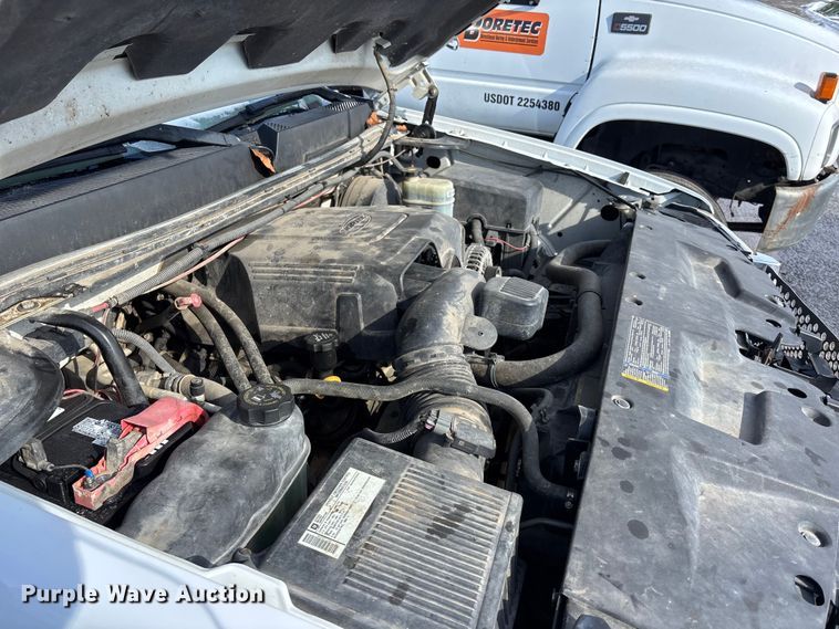 image for item FB0713 2009 GMC Sierra 1500 Ext. Cab pickup truck