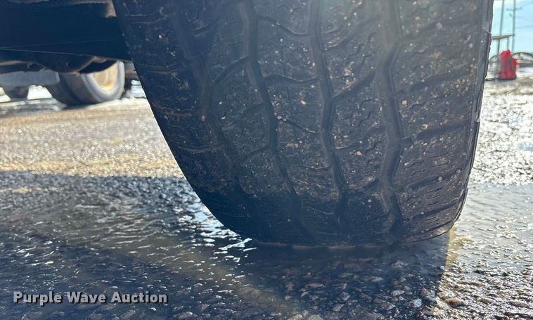 image for item FB0713 2009 GMC Sierra 1500 Ext. Cab pickup truck