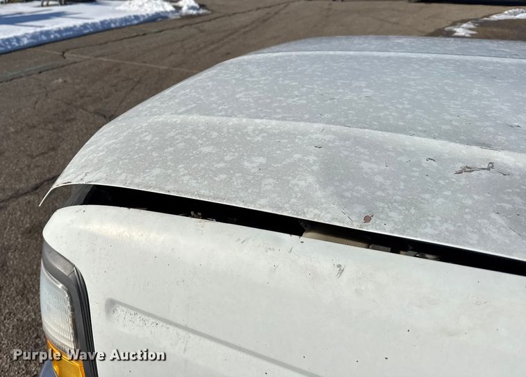 image for item FB0714 1993 Ford F450 Super Duty bucket truck