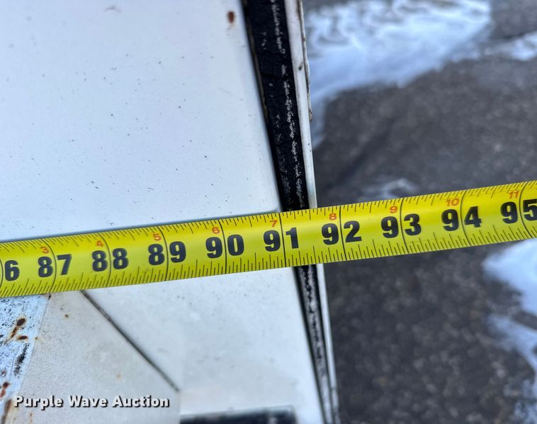 image for item FB0714 1993 Ford F450 Super Duty bucket truck