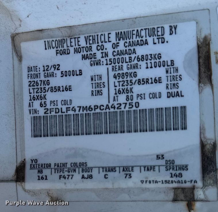 image for item FB0714 1993 Ford F450 Super Duty bucket truck