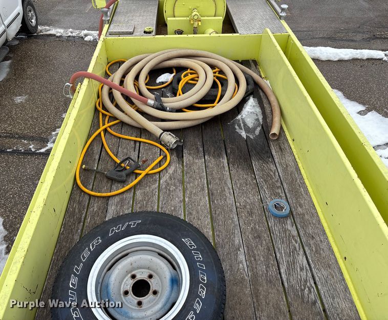 image for item FB0716 Ford F600 pumper fire truck