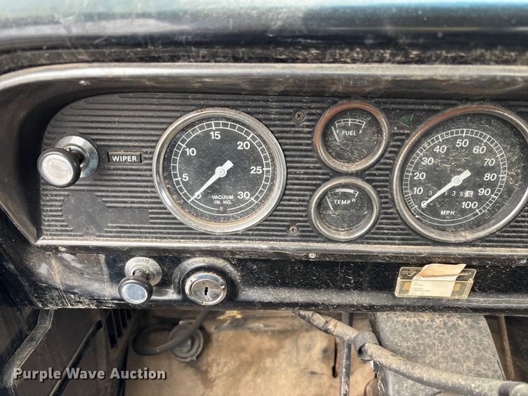 image for item FB0716 Ford F600 pumper fire truck