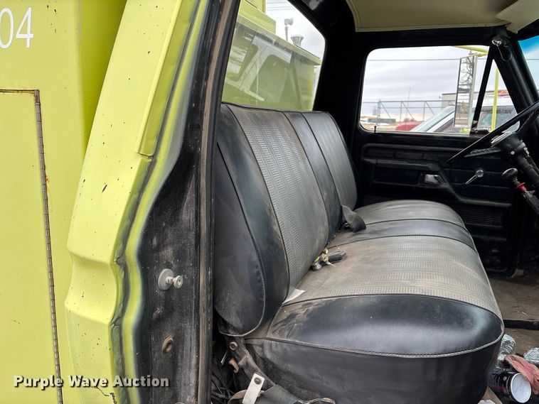 image for item FB0716 Ford F600 pumper fire truck