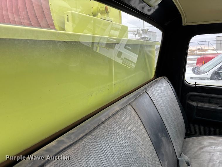 image for item FB0716 Ford F600 pumper fire truck