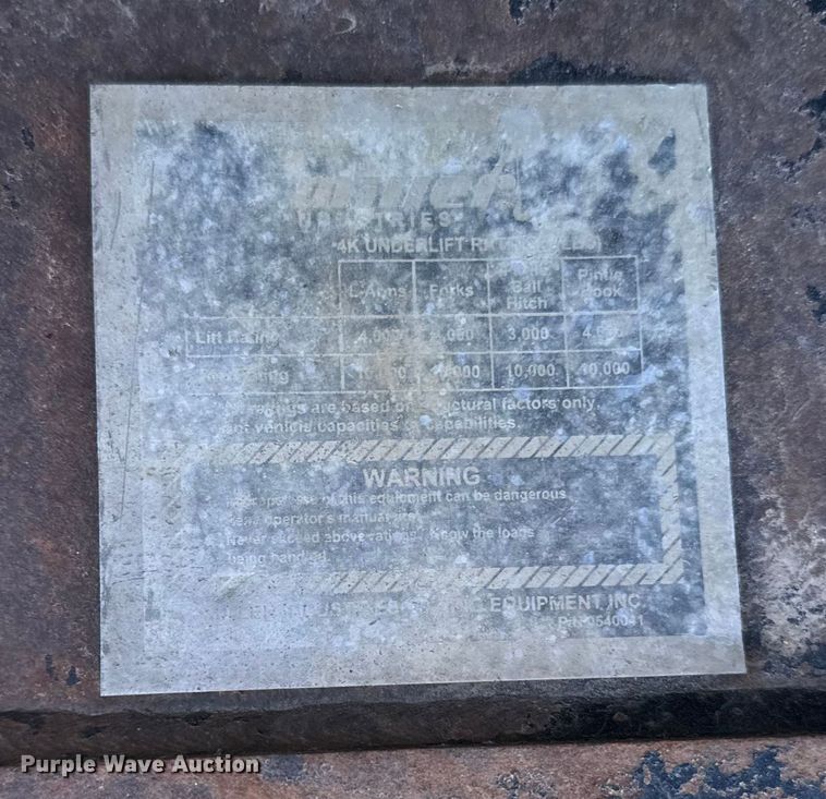 image for item FB0732 2017 International MA025 rollback truck