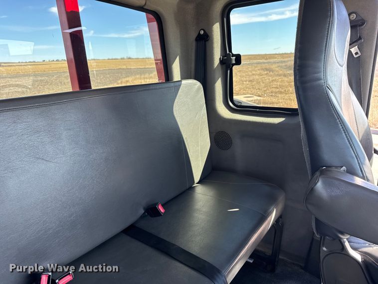 image for item FB0732 2017 International MA025 rollback truck