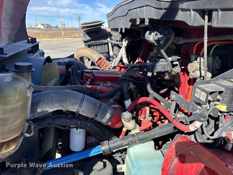 image for item FB0732 2017 International MA025 rollback truck