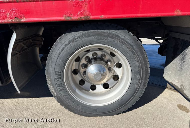 image for item FB0732 2017 International MA025 rollback truck