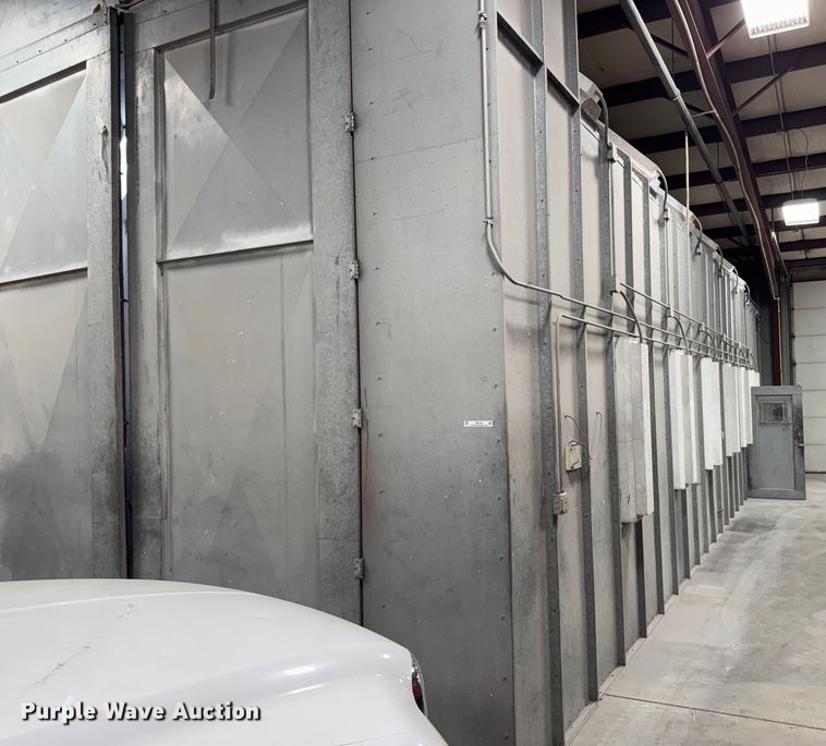 image for item FB0734 Paint booth