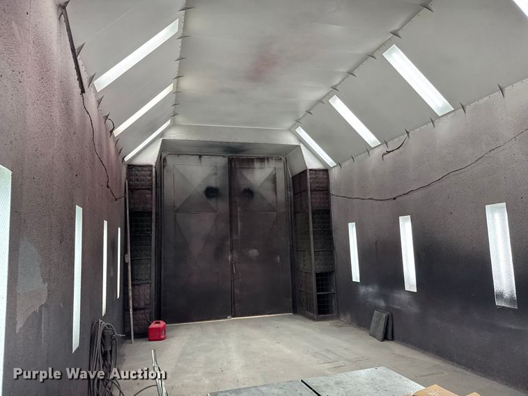 image for item FB0734 Paint booth