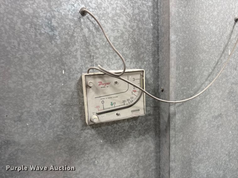 image for item FB0734 Paint booth