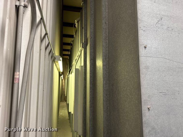 image for item FB0734 Paint booth