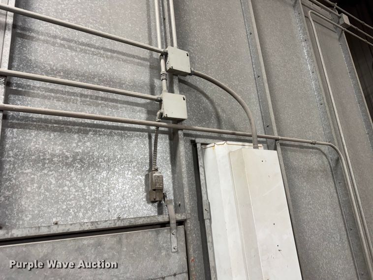 image for item FB0734 Paint booth