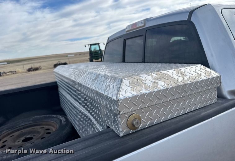 image for item FB0735 2014 Ford F150 Crew Cab pickup truck